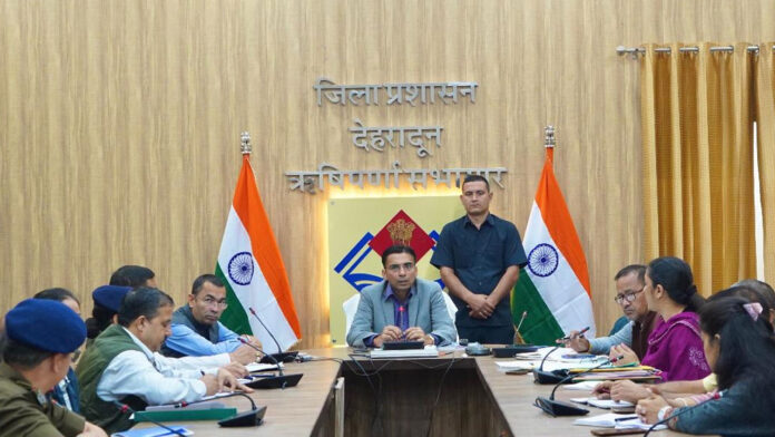 डीएम का बाल भिक्षा उन्मूलन प्रोजेक्ट एडवांस स्टेज पर डीएम का बाल भिक्षा उन्मूलन प्रोजेक्ट एडवांस स्टेज पर