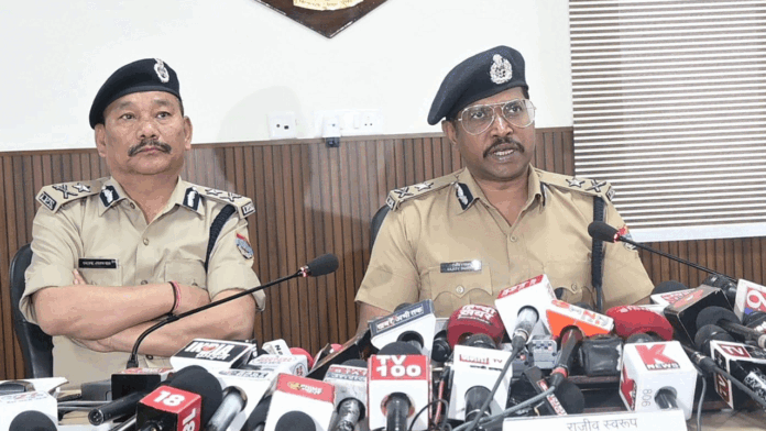 चारधाम यात्रा को लेकर उत्तराखंड पुलिस की व्यापक तैयारियां शुरू चारधाम यात्रा को लेकर उत्तराखंड पुलिस की व्यापक तैयारियां शुरू