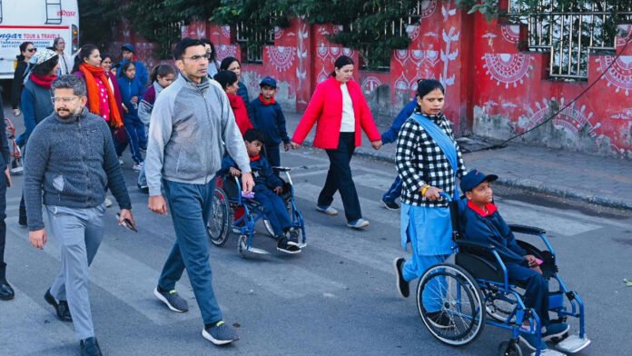 वॉक फॉर डिस्एबिलिटी सप्ताह का डीएम सवीन बंसल ने किया शुभारंभ वॉक फॉर डिस्एबिलिटी सप्ताह का डीएम सवीन बंसल ने किया शुभारंभ