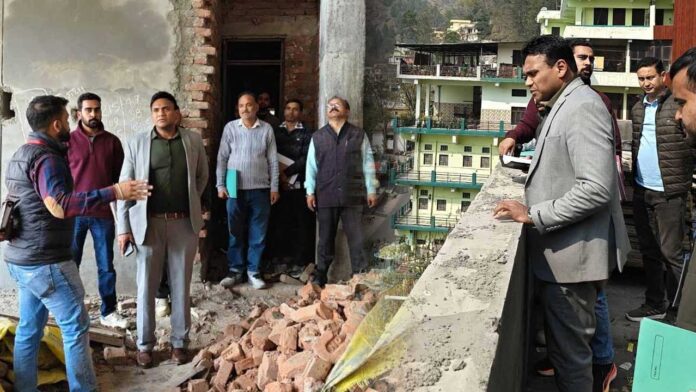 चारधाम यात्रा से पहले ट्रैफिक व्यवस्था दुरुस्त करने की तैयारी : डा. आर राजेश