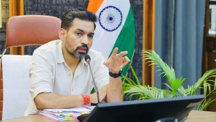गंभीर बीमारियों से जूझ रहे बच्चों को मिलेगा निःशुल्क उपचार : जिलाधिकारी गंभीर बीमारियों से जूझ रहे बच्चों को मिलेगा निःशुल्क उपचार : जिलाधिकारी