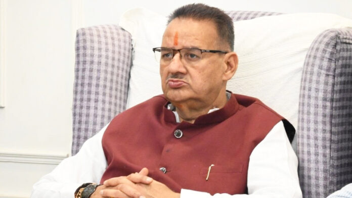 आय से अधिक संपत्ति मामले में मंत्री गणेश जोशी को विजिलेंस कोर्ट ने भेजा नोटिस आय से अधिक संपत्ति मामले में मंत्री गणेश जोशी को विजिलेंस कोर्ट ने भेजा नोटिस