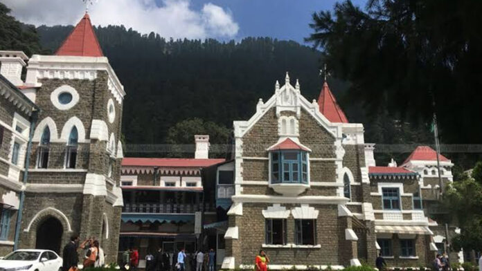 सरकारी भूमि पर अतिक्रमण मामले में हाईकोर्ट सख्त सरकारी भूमि पर अतिक्रमण मामले में हाईकोर्ट सख्त