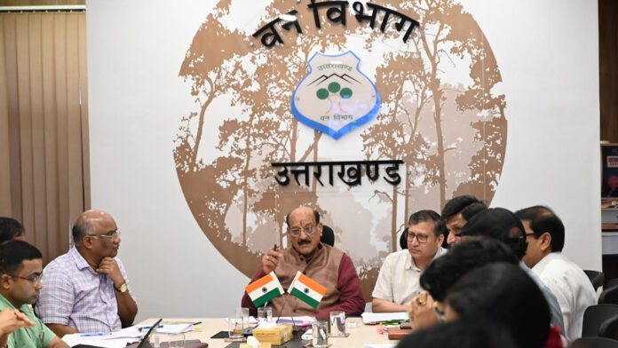 योजनाओं का समयबद्ध क्रियान्वयन सुनिश्चित करें : उनियाल योजनाओं का समयबद्ध क्रियान्वयन सुनिश्चित करें : उनियाल