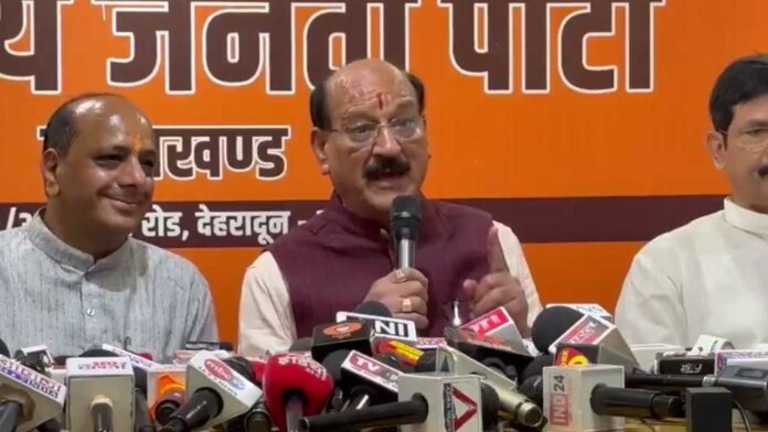 राहुल गांधी दोहरी राजनीति से खराब कर रहे माहौल : उनियाल