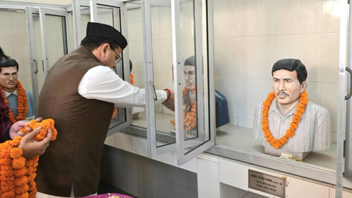 रामपुर तिराहा के अमर बलिदानियों को मुख्यमंत्री ने दी श्रद्धांजलि रामपुर तिराहा के अमर बलिदानियों को मुख्यमंत्री ने दी श्रद्धांजलि